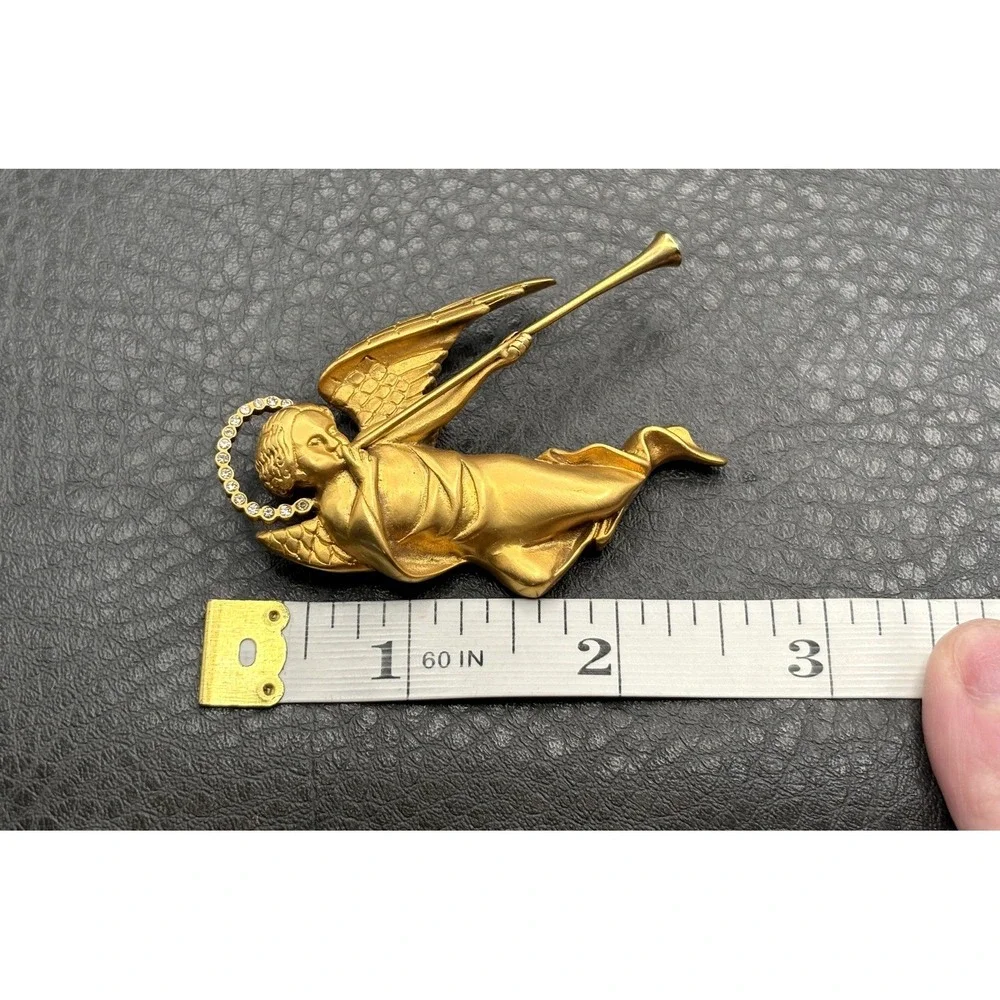 Vintage MMA METROPOLITAN MUSEUM ART NCMA Angel Cherub Brooch Pin Rhinestone Halo
